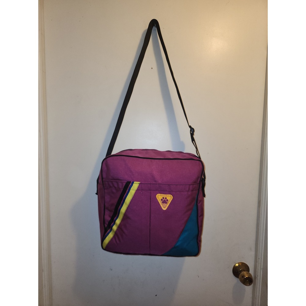 Vintage Coleman Barefoot Express Messenger Cooler Bag Pink Magenta Crossbody 90
